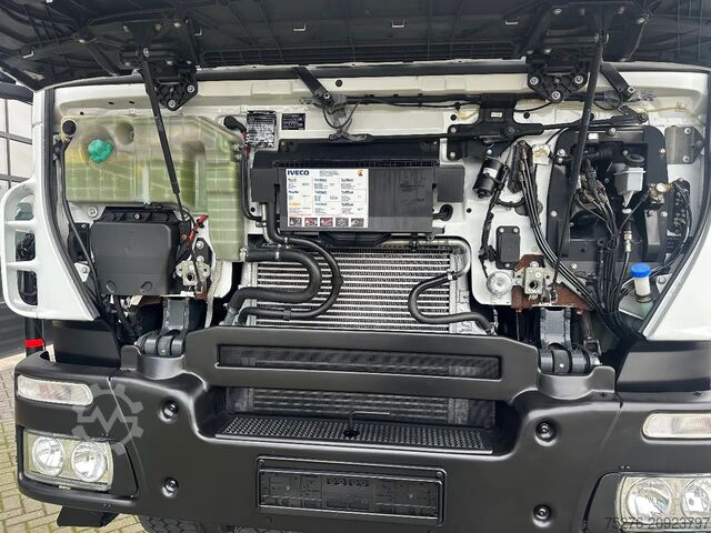 Crane truck Iveco Trakker 410 4x4 Hiab 244-5 + Fly jib , winch 12...