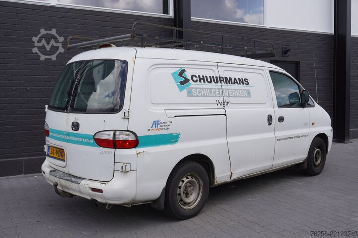 Delivery van Hyundai H 200 2.5 TCI 100PK L2 - Imperiaal - Trekhaak -...