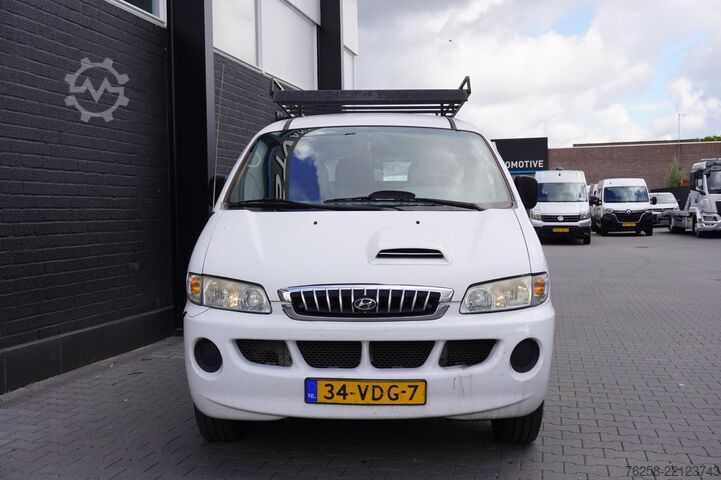Delivery van Hyundai H 200 2.5 TCI 100PK L2 - Imperiaal - Trekhaak -...