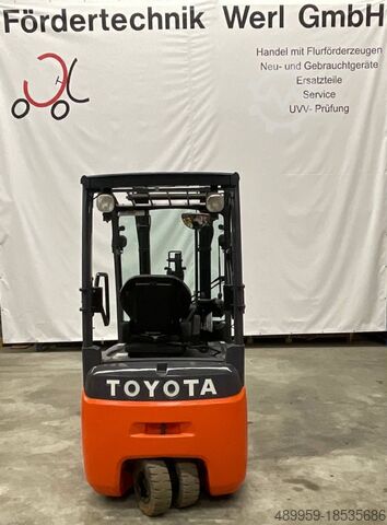 Electric 3-wheel forklift Toyota Elektrostapler 8FBE16T