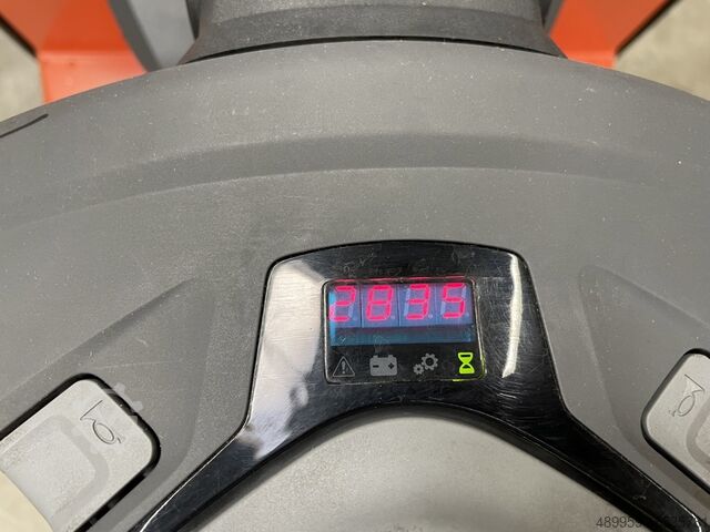 High Lift stacker BT Hochhubwagen SWE120L