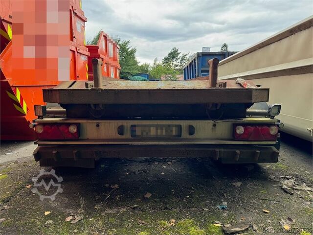 Portal arm system Istrail Hook trailer w/tip