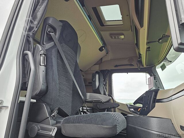 Standard-SZM MERCEDES-BENZ ACTROS 1848 LS STR. SP. RETARD. XEN