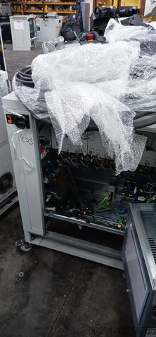 Industrieroboter KUKA KRC4 KR 210 R 2700 Prime 2016 MODEL