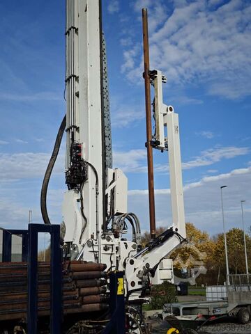 Drilling rig Conrad Boxer 200