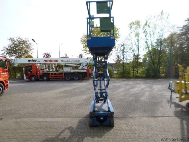 Scissor lift SkyJack SJIII 3219