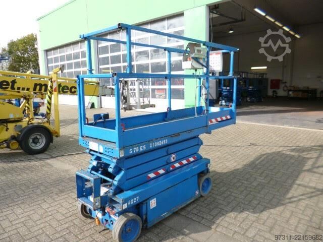 Scissor lift SkyJack SJIII 3219