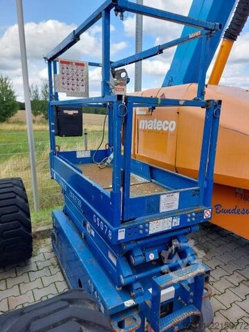 Scherenhebebühne SkyJack SJIII 3219