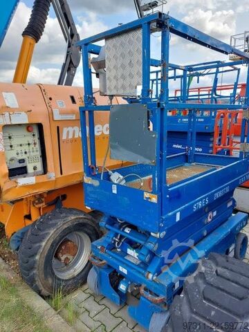 Scherenhebebühne SkyJack SJIII 3219