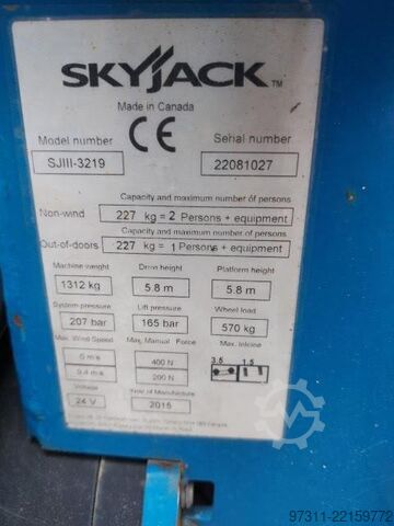 Scherenhebebühne SkyJack SJIII 3219