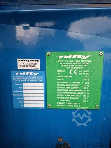 Articulated boom lift Niftylift HR15NE