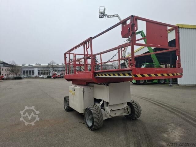 Scissor lift Genie GS-2669 DC