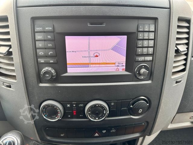 Pick-up van MERCEDES-BENZ Sprinter 316 CDI 4x2 Doppelkabine