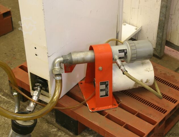 Druckluftpumpe für Frischöl MWH mit Haspel