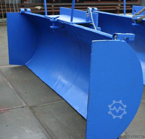 Maize leveling blade fĂĽr Maissilage 3000 mm breit