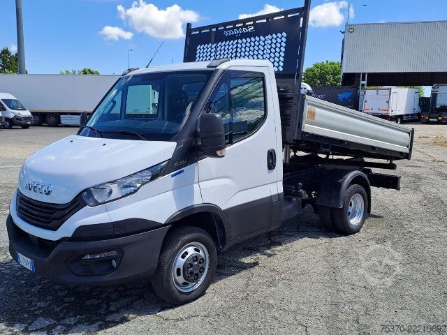Three-way tipper van IVECO DAILY 35C14H