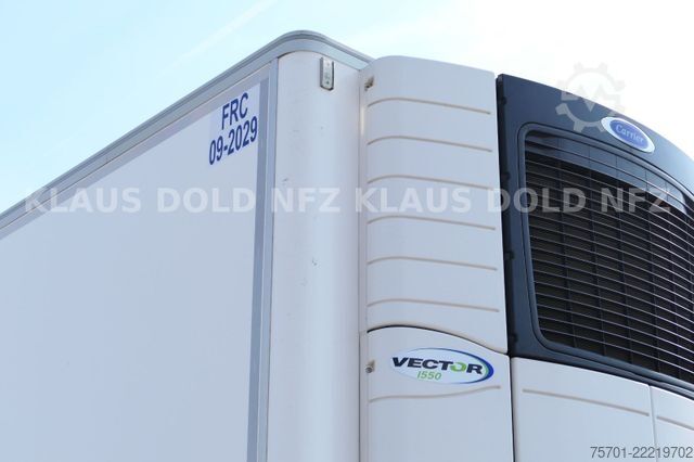 Reefer semitrailer CHEREAU CSD3 Kühlkoffer Carrier Liftachse 39t