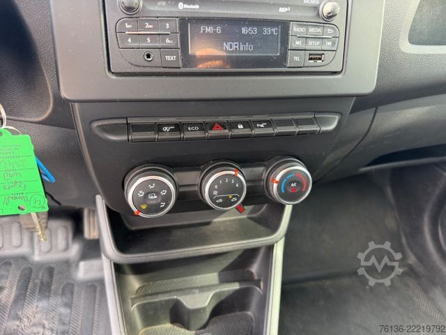 Kastenwagen RENAULT Express Extra Klima PDC