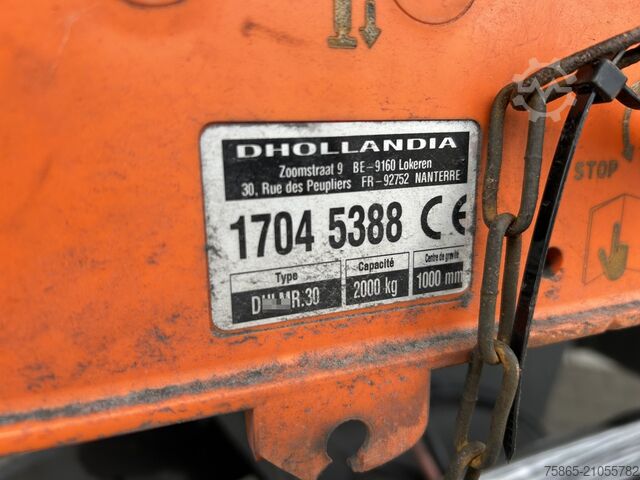 Koffer Fruehauf FSRMD4 / Box / Laadklep 2000 kg / Lift as / APK...