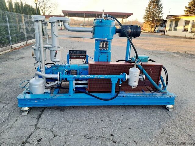 High-pressure piston compressor ATELIER FRANÇOIS Model: CE 2B - 300 m3/h , 40 bar