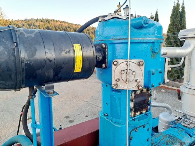 High-pressure piston compressor ATELIER FRANÇOIS Model: CE 2B - 300 m3/h , 40 bar