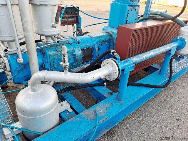 High-pressure piston compressor ATELIER FRANÇOIS Model: CE 2B - 300 m3/h , 40 bar