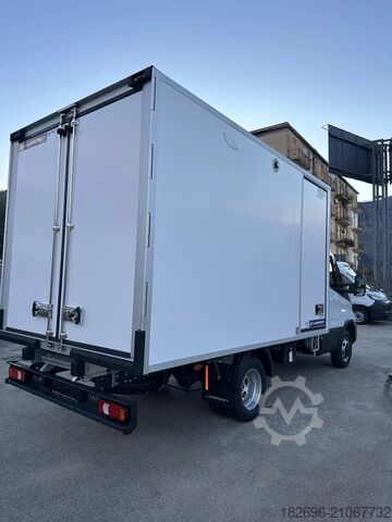 Transporter mit Koffer Iveco Daily 35c160