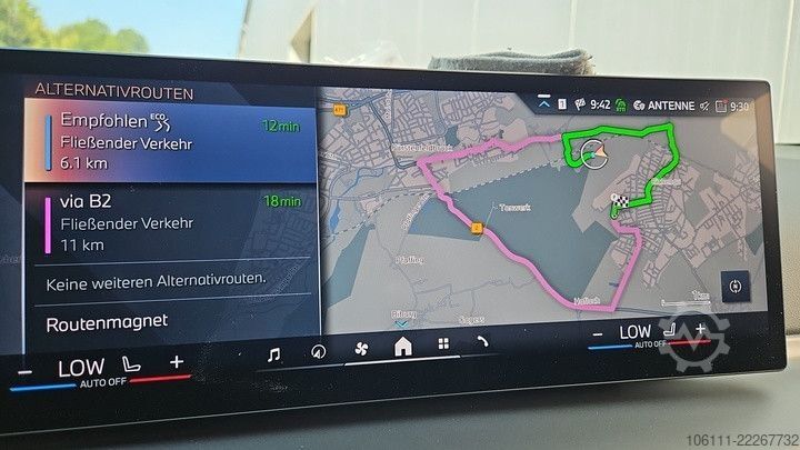 Kleinbus BMW 330e Touring AHK GARANTIE