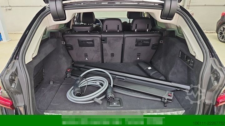 Minibus BMW 330e Touring AHK Abstand Tempomat Keyless