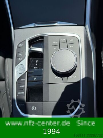 Minibus BMW 330e Touring AHK Abstand Tempomat Keyless