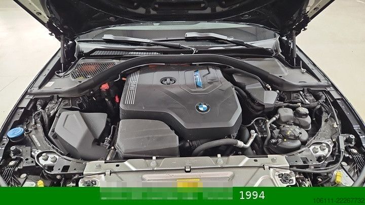 Minibus BMW 330e Touring AHK Abstand Tempomat Keyless