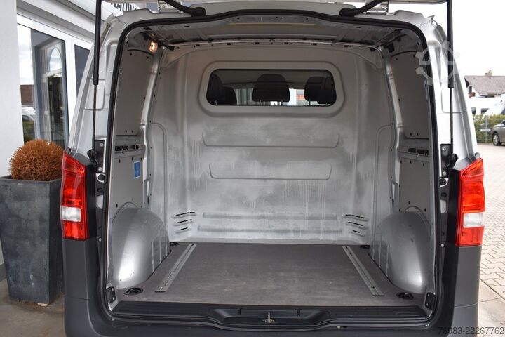Kastenwagen Wohnmobil / Campervan MERCEDES-BENZ Vito 114 CDI 4x4 Mixto Camper Edition Autom.