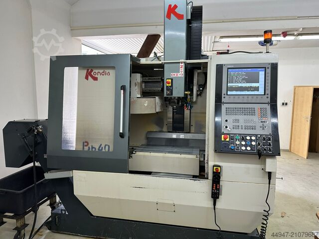 Vertikales Bearbeitungszentrum KONDIA B 640