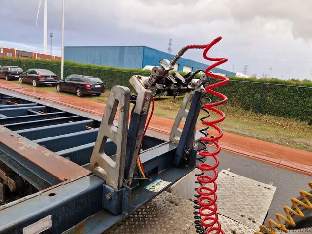 Containertransport LAG O-3-39 LT2 / HIGH CUBE / 45FT