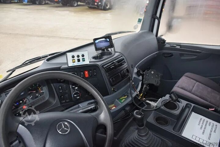 Kipper Mercedes-Benz Axor 1833