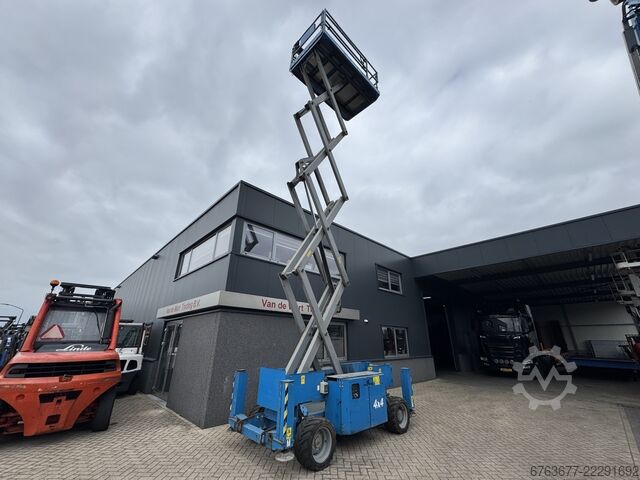 Genie GS 3369 RT Hebebühne / Arbeitsbühne, 12m Arbeitshöhe, 4x4 Kubota DIESEL, Baujahr 2014 GENIE GS 3369 RT  Hoogwerker / Arbeitsbuhne 12mtr werkhoogte 4x4 Kubota DIESEL 2014