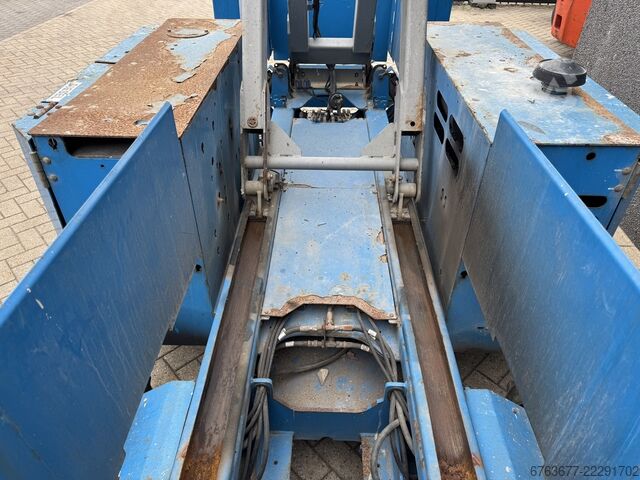 Genie GS 3369 RT Arbeitsbühne / Hubarbeitsbühne, 12m Arbeitshöhe, 4x4 Kubota DIESEL, Baujahr 2014 GENIE GS 3369 RT  Hoogwerker / Arbeitsbuhne 12mtr werkhoogte 4x4 Kubota DIESEL 2014