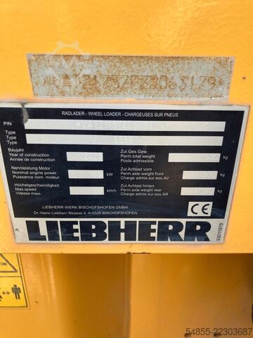 Radlader LIEBHERR L556 X-Power