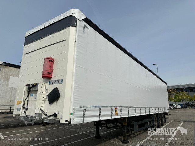 Open semitrailer with tarp Schmitz Cargobull Semitrailer Curtainsider Standard Hayon