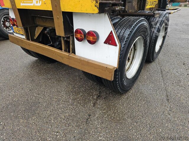 Transport von Containern PACTON 2126 C-2 | 20 FOOT| BLADGEVEERD|DOUBLE TIRES| B...