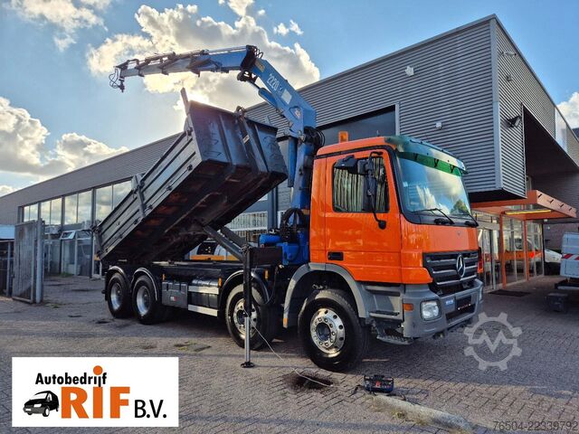 Hook arm system Mercedes-Benz Actros 3241 8X4 Containersysteem/ 20T HMF crane...