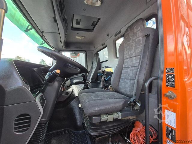 Hook arm system Mercedes-Benz Actros 3241 8X4 Containersysteem/ 20T HMF crane...