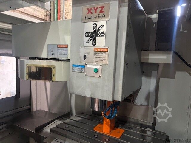 Vertikales Bearbeitungszentrum XYZ Machine Tools LPM