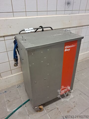 Pomadziarka, Maschine zur Herstellung oder Aufbringung von Pomade Boyens GLASIER BOY