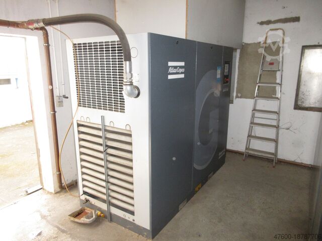 Schraubenkompressor Luftkompressor Raum Atlas Copco Druckluft Kompressor GA75VSD GA45+ Kältetrockner + Tank