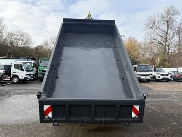 Abrollkipper Transporter Fuso Fuso Canter 7C18 City Abrollkipper AHK Hooklift