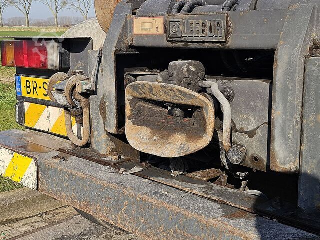 Hook arm system DAF CF 85.380 8X2 HIAB 195 E3