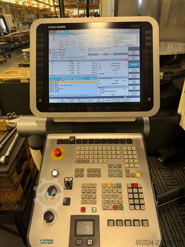 CNC - Dreh - und Fräszentrum 5 - Achsen DMG DMC 125 FD duoblock