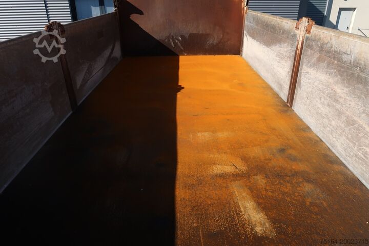 Dreiseitenkipper Anhänger Möslein TK 18