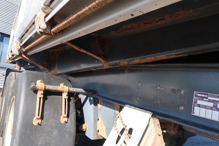 Dreiseitenkipper Anhänger Möslein TK 18